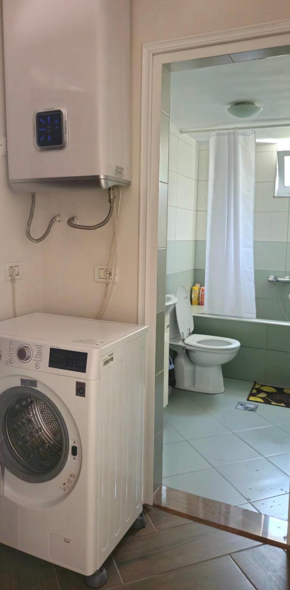 Tulips Apartment-free Parking 公寓
